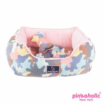 Delta House Dog Bed by Pinkaholic - Pink